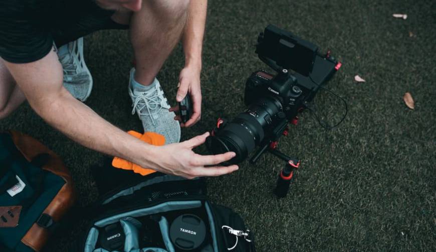 色彩心理学×动态美学，包头产品视频拍摄公司唤醒感官冲击力